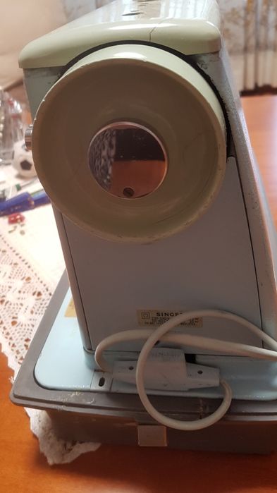 Шевна машина SINGER.