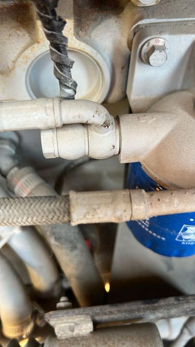 Продам генератор б/у