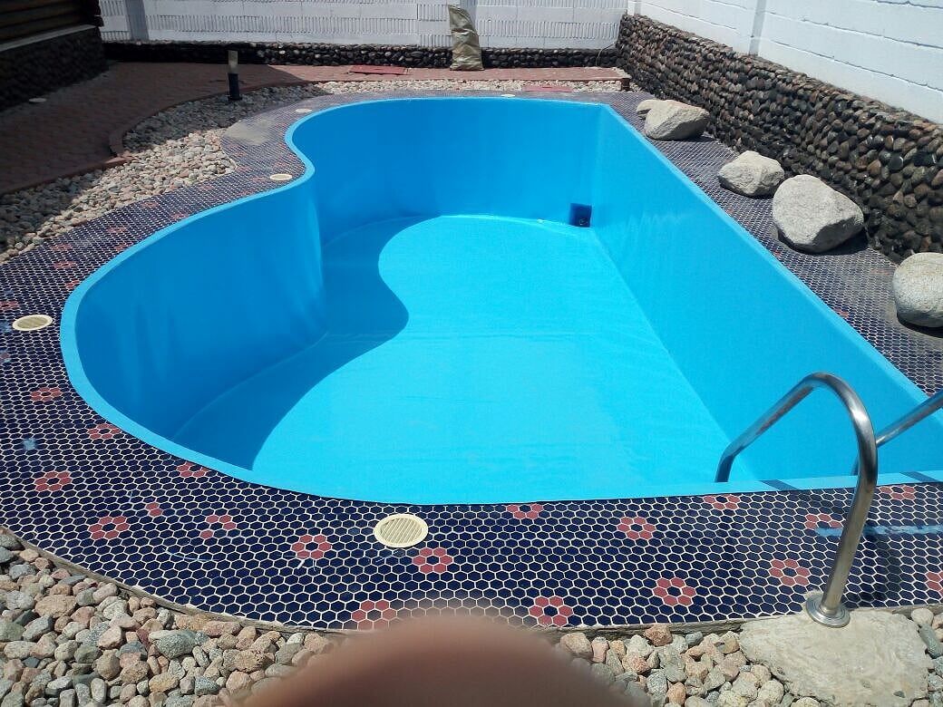 Реконструкция частного бассейна в полуподвальном помещении