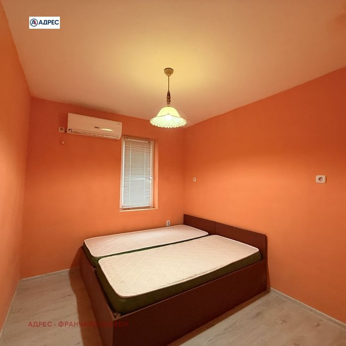 Продава се Двустаен апартамент в Плевен, Идеален център - 64 кв.м за 1954 €/кв.м - Снимка #6