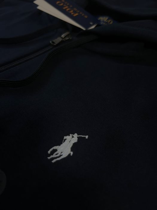 Ralph Laurent суичър