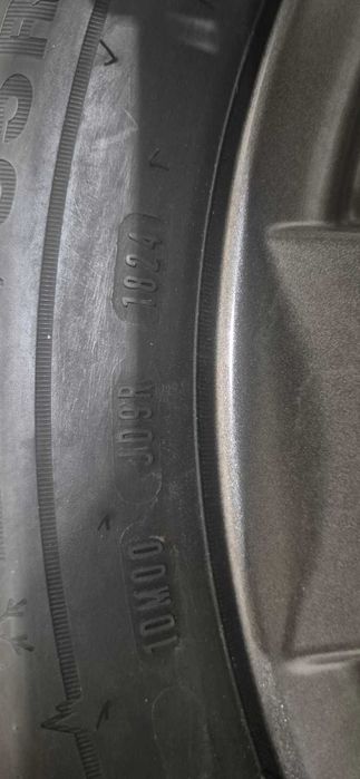 Джанти DEZENT 5х115  и гуми Dunlop Winter Sport 5 225/55R17