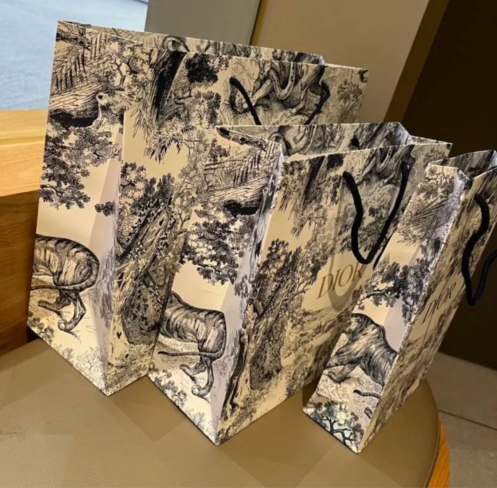 Подарочные пакеты Dior