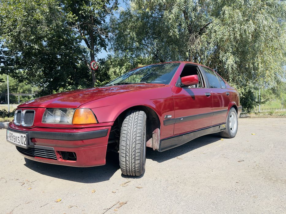 Продам BMW e36 2литра строкер