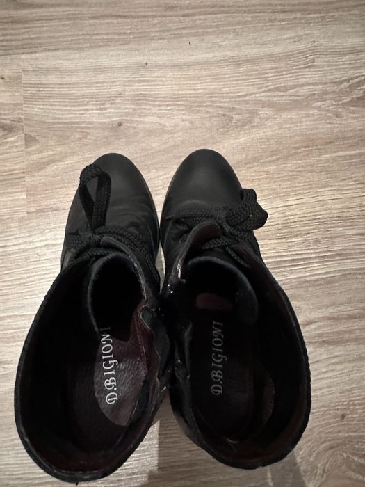 Продаю женские ботинки - ботильоны.