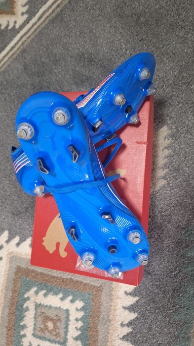 Ghete fotbal Puma Ultra 6 MxSG
