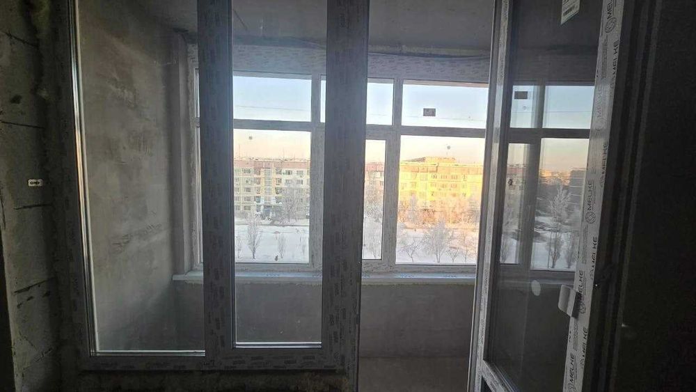 Продам 1 комнатную ЖК Ривьера