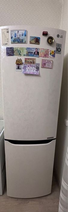 Продам холодильник Lg