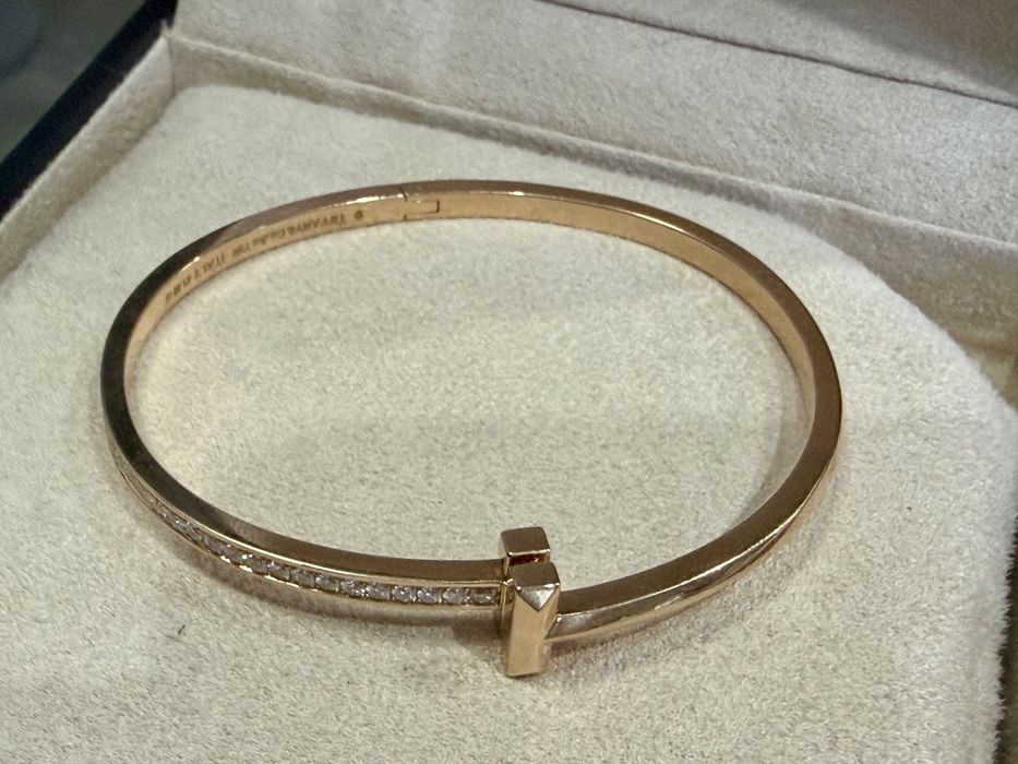 Tiffany & Co  гривна 18 карата