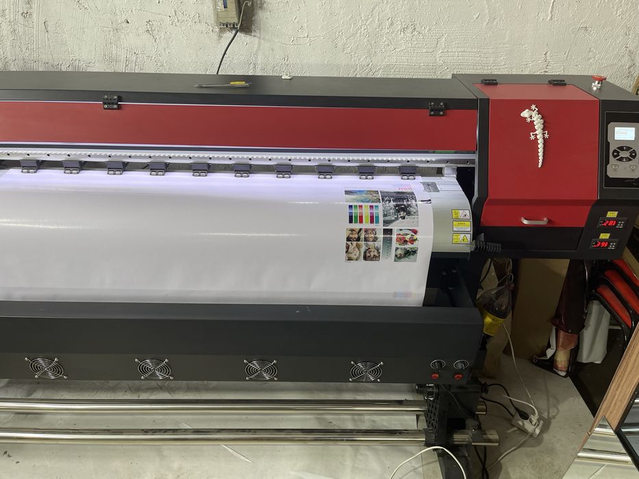 Срочно! Широкоформатный принтер 1.8м. Цена — подарок