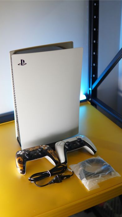 Продается Playstation 5