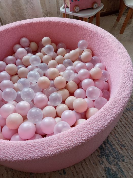 Детский сухой бассейн