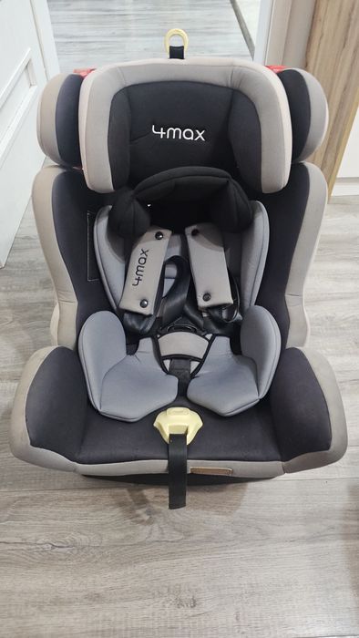 Столче за кола Chipolino 4Max от 0 до 36 кг.