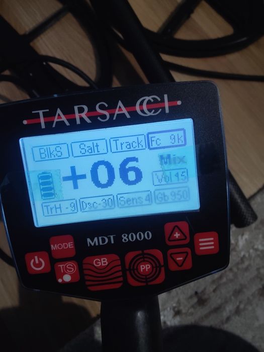 Tarsacci MDT 8000 металдетектор металотърсач
