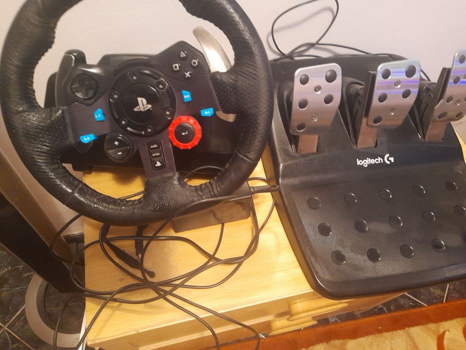 Volan PS5 ,disponibil