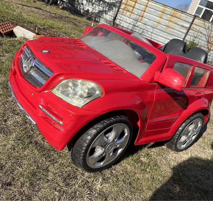 Продам детский автомобиль