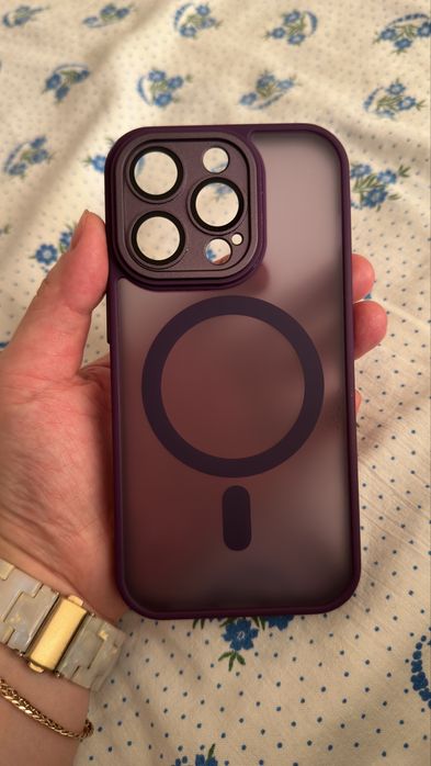 Чехол на IPhone 14 pro