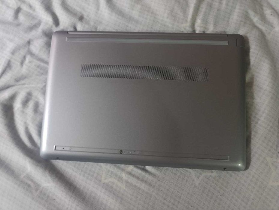 HP 250 G8 - Intel Core i5 11-Gen/ 32 GB RAM / SSD 256