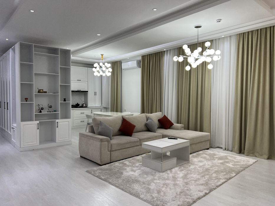 Аренда м.Хамза Новостройка 4/2/4 Новый Hi-tech Apaertment. 123м2.