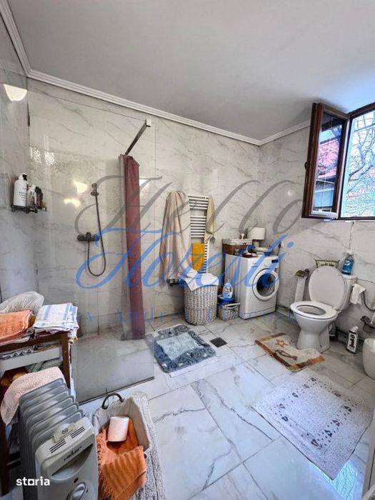 Casa 6 camere pe un singur nivel, curte & terasa, zona Avram Iancu