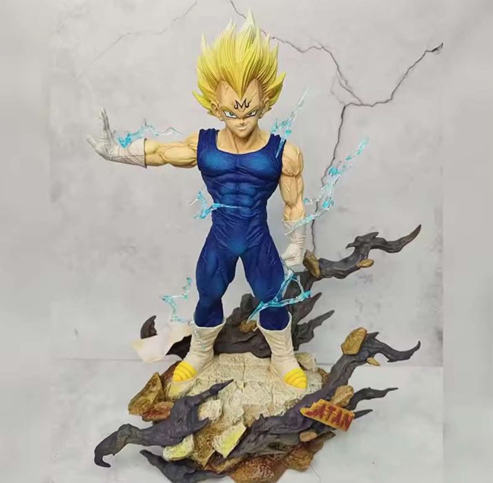 Figurina Dragon Ball Z — Majin Vegeta — 33cm