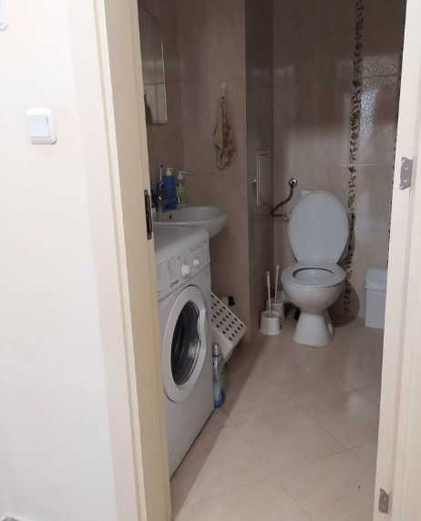 Дава се под наем Двустаен апартамент в Бургас, Славейков - 60 кв.м за 245 € - Снимка #3