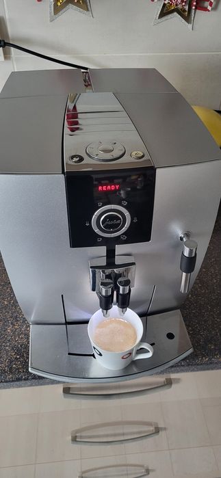 Espressor Premium Jura Impressa J5 – Cafea ca la cafenea, acasă