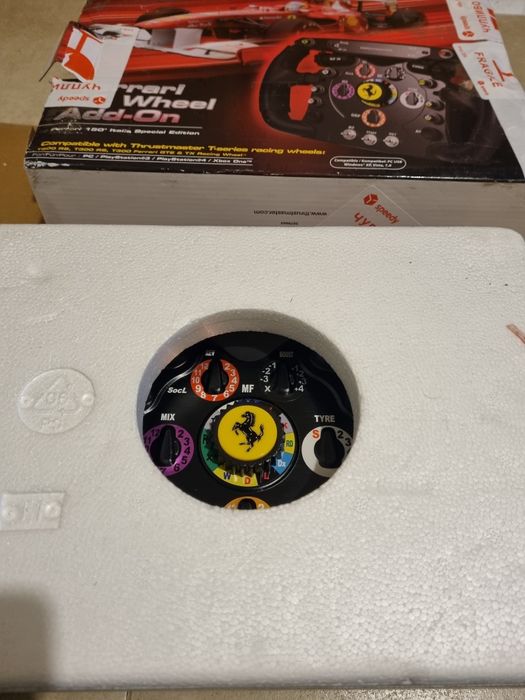 THRUSTMASTER Ferrari F1 Wheel Add-on, волан за PS4/PS3/PC/Xbox One