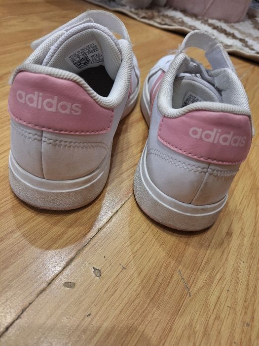 Маратонки " Adidas "