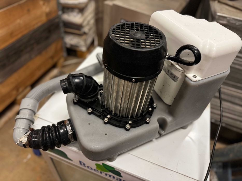 Pompa ape reziduale Sanicom Franta