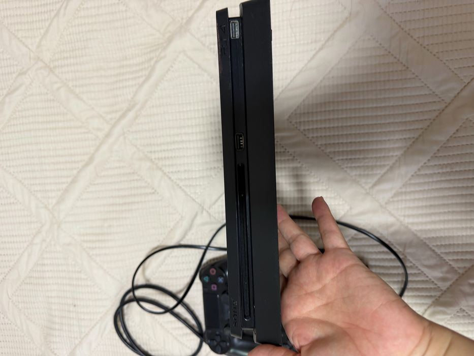 Sony PlayStation 4 Slim  плейстейшен 4