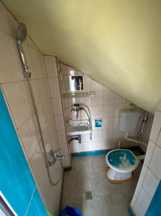 Дава се под наем Къща в Банкя - 1 кв.м за 977.16 € - Снимка #5