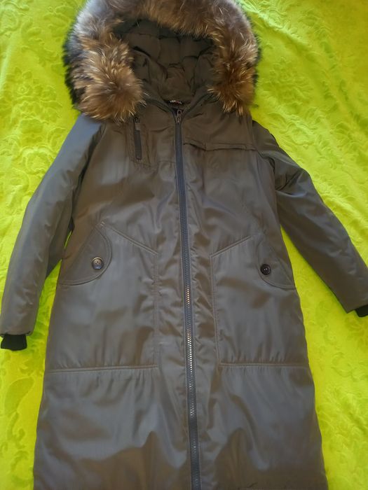 Пуховик новый, тёплый