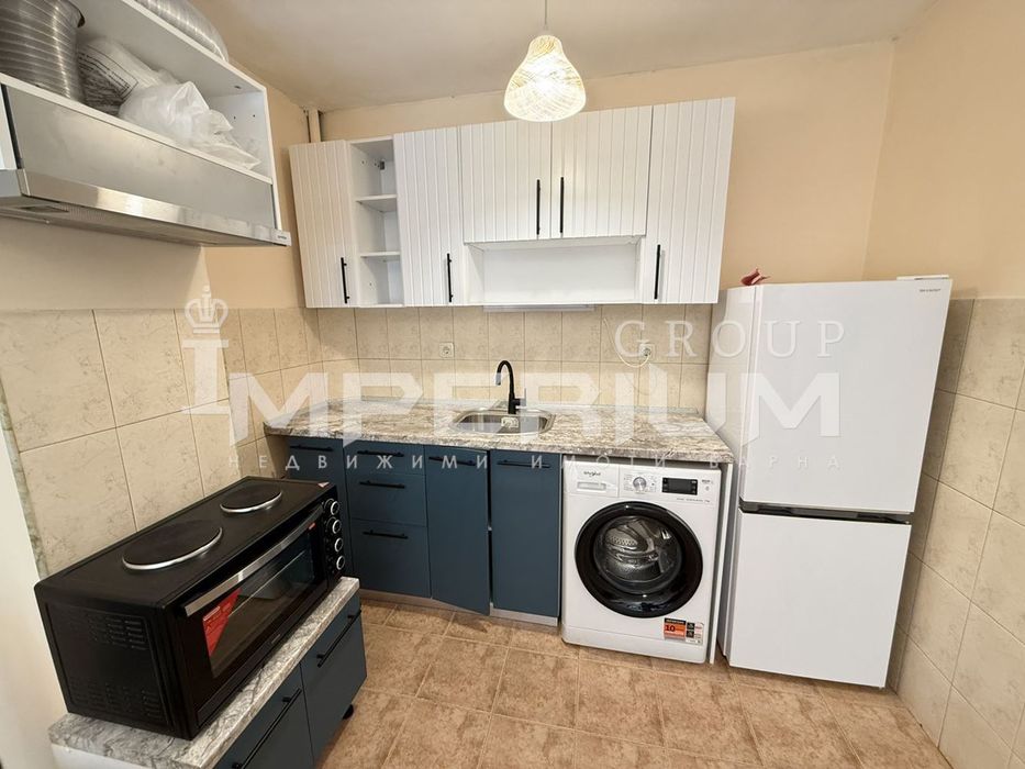 Дава се под наем Двустаен апартамент в Варна, Център - 60 кв.м за 459 € - Снимка #3