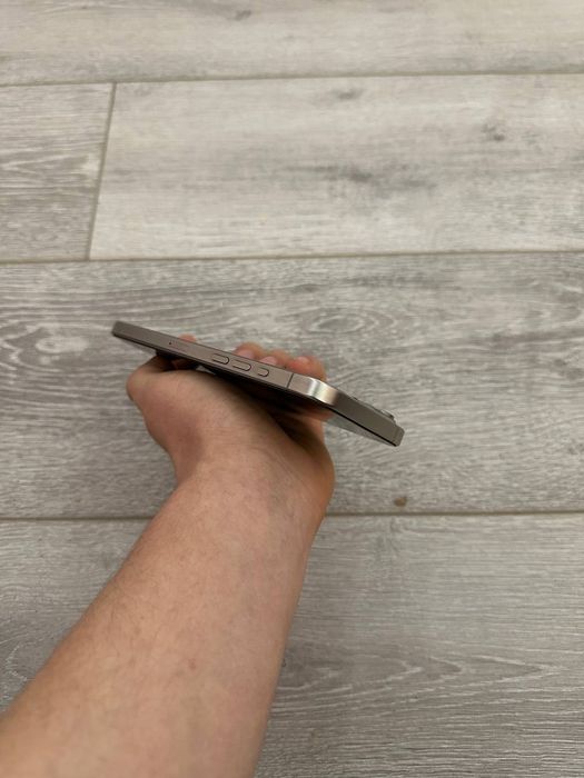 iphone 15 Pro MAX 100% idial