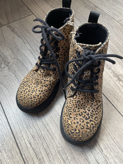 Боти и маратонки 26 номер момиче