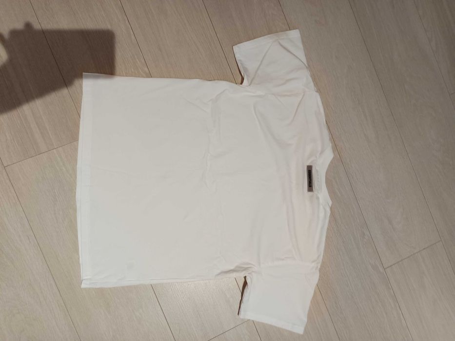 Тениска Essentials