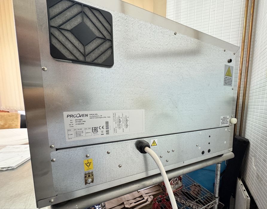 Cuptor profesional PROOVEN PF7504 – Fabricat în Italia – An 2021