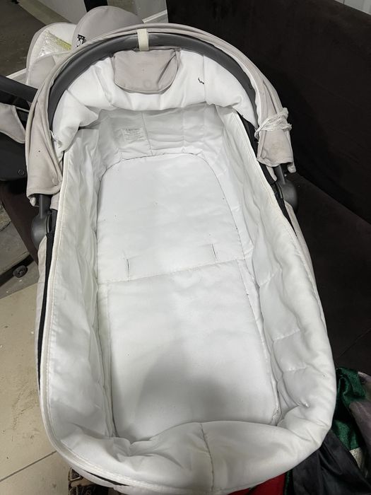 Продам коляску 3в1
