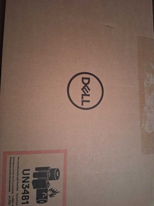 Laptop Dell Vostro 3520-Nou