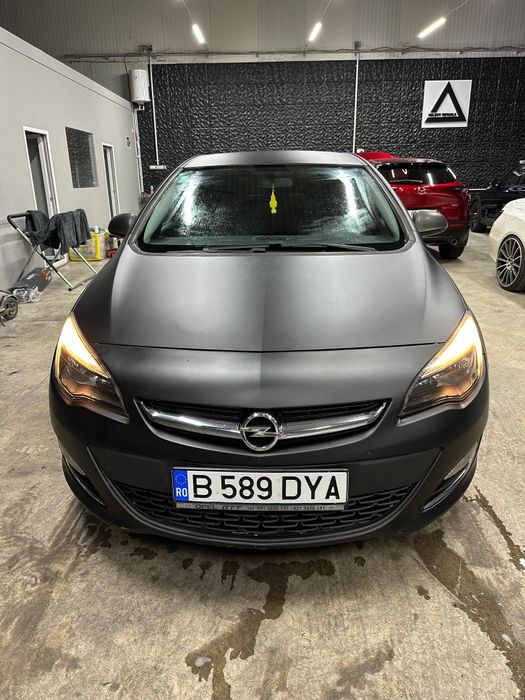 Opel astra J 2013 ,1.4 benzina