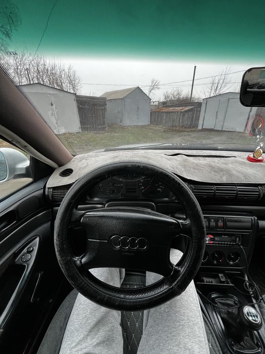 Продается ауди а4 б5