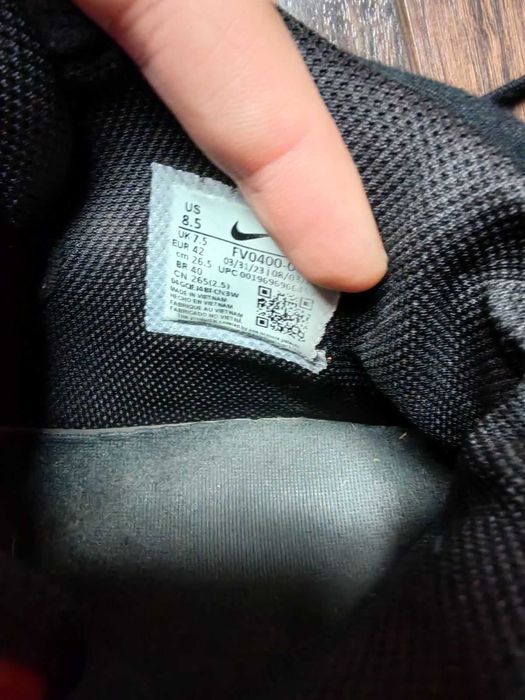 Nike LeBron Withess VIII