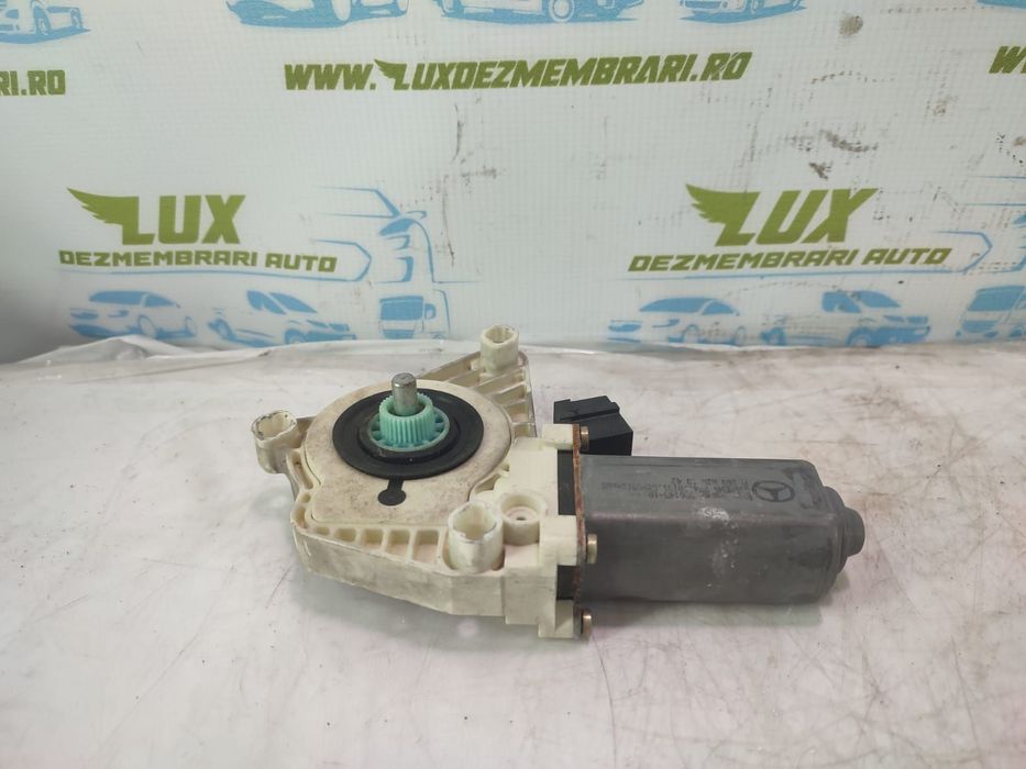 Motoras macara geam dreapta fata A1698201842 Mercedes-Benz A-Class W1