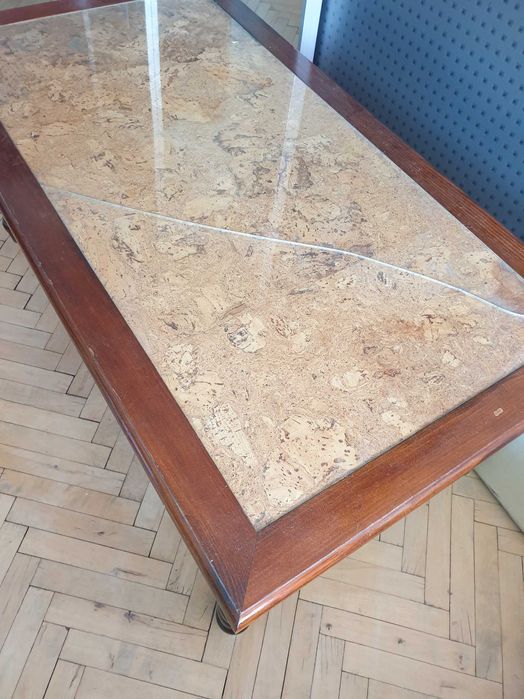 Голяма холна маса масив