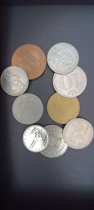 Монеты по договорной цене.