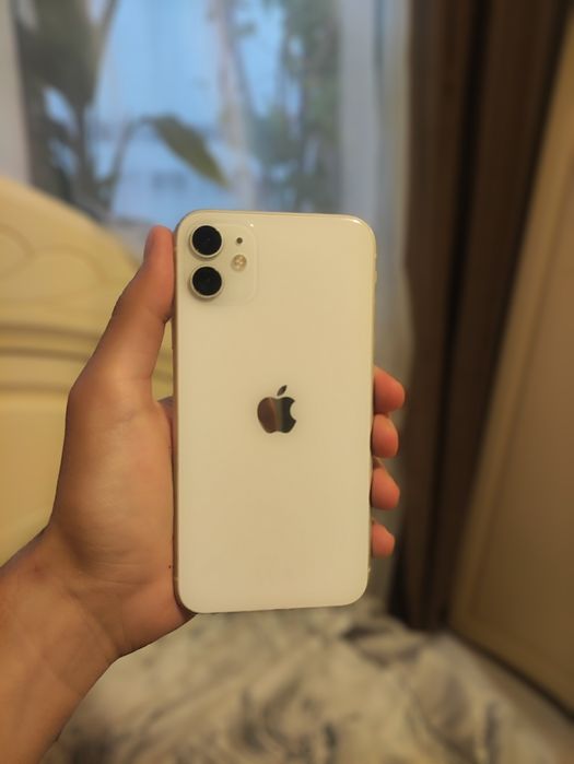 iPhone 11 идеал срочно!!!