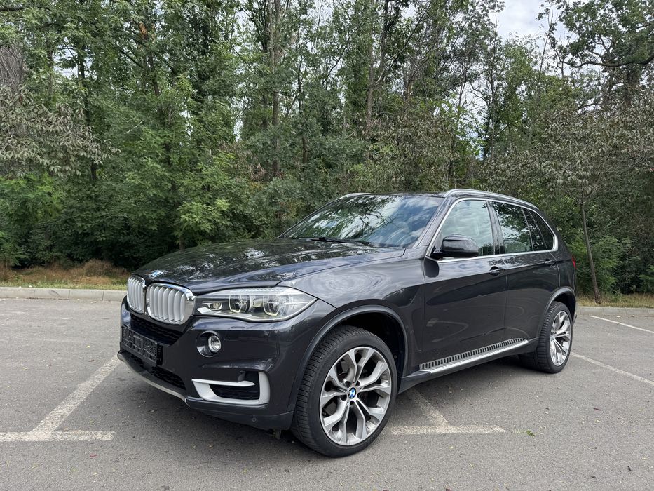 * BMW X5 F15 30d xDrive Exclusive**