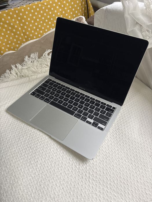 MacBook Air M1 (2020) 8/256GB
