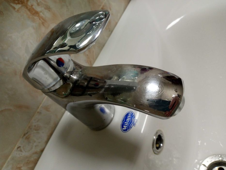 Smesitel sotiladi 130 ming. Смеситель для раковины Б/У Paffoni